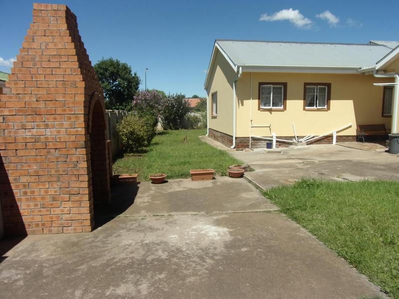 5 Bedroom Property for Sale in Komani Park Eastern Cape